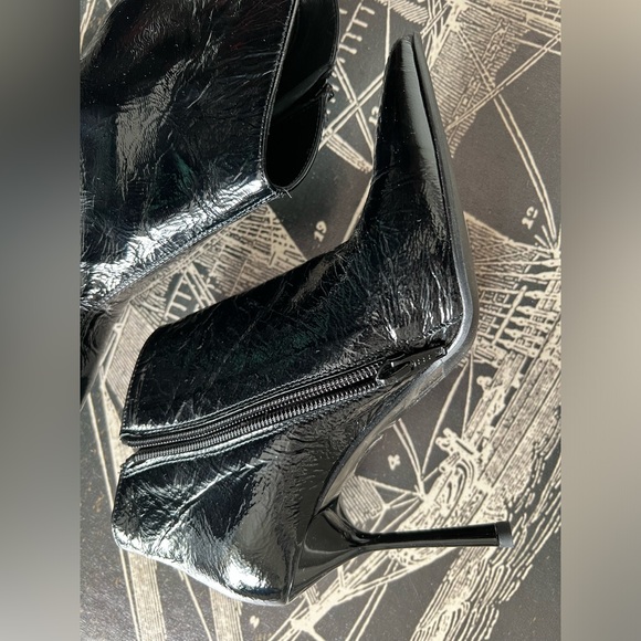 Le Chateau - Black stiletto booties - Picture 11 of 13